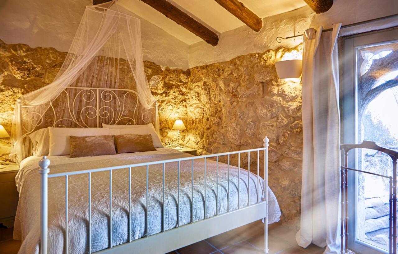Sitges Hill Retreats-Masia Nur 22 Bedrooms Divided Over 9 Houses For Max 44 Guests Canyelles  Luaran gambar